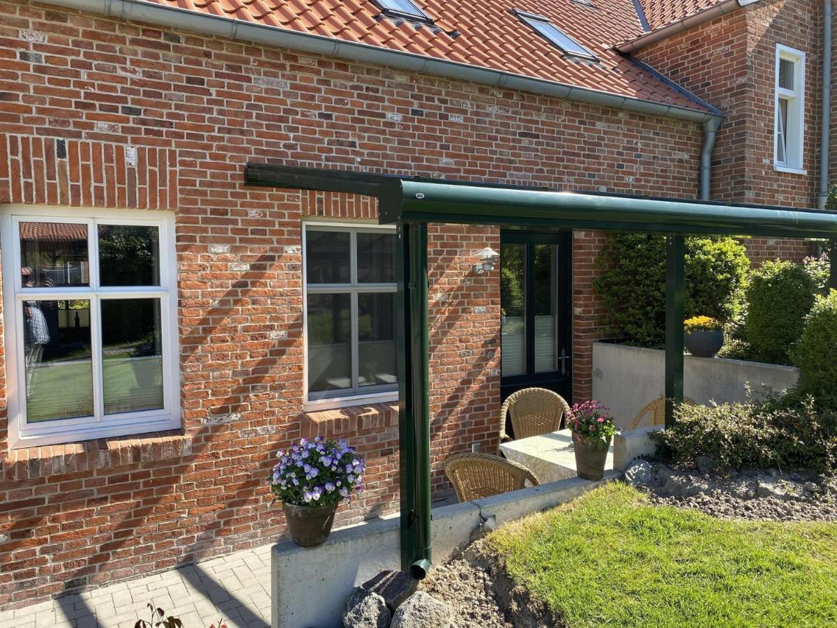 Oltmanns Ferienhaus Bummert Am Hafen Greetsiel Exterior foto